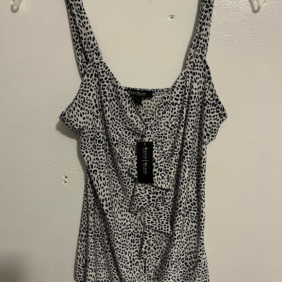 White House Black Market Tops - NWT White House Black Market tank